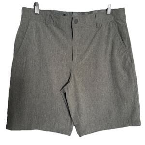 Izod Men’s Saltwater Stretch Shorts Adult Mens Sz 34, Inseam 9.5” Gray W/Pockets
